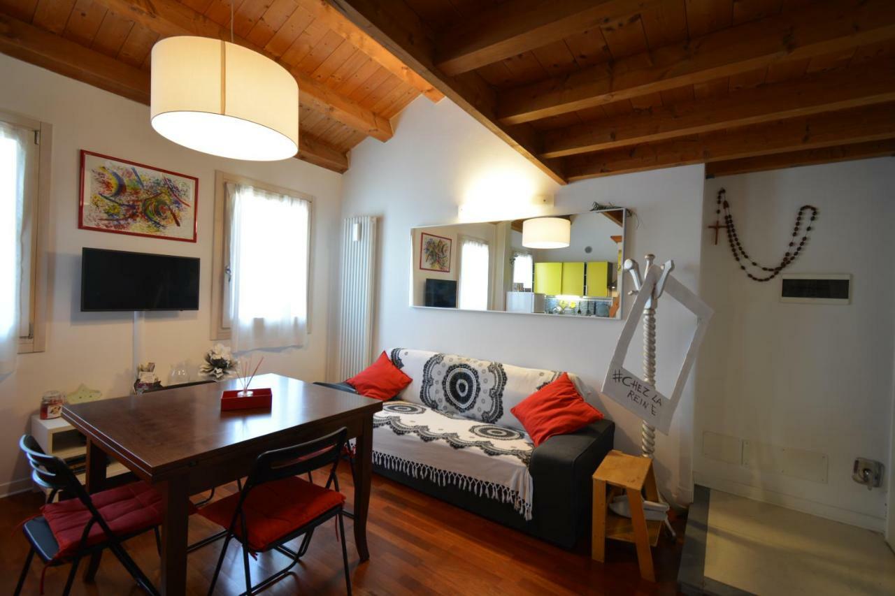 Casa Vacanze Chez La Reine - Holiday Home Vicenza Kültér fotó